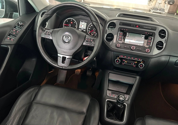 Volkswagen Tiguan cena 49900 przebieg: 208400, rok produkcji 2015 z Karpacz małe 781